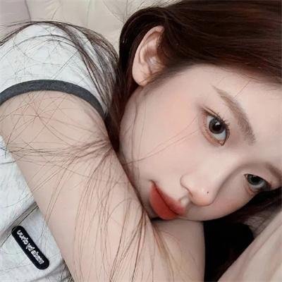 绿草如阴